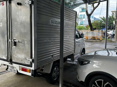 Chính chủ cần bán xe  Suzuki 750kg đời 2015 0