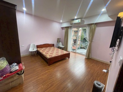 Nhà ĐẶNG THAI MAI mặt tiền khủng 8M, ngõ ô tô tránh nhau, vừa ở vừa Kinh Doanh tốt. 0