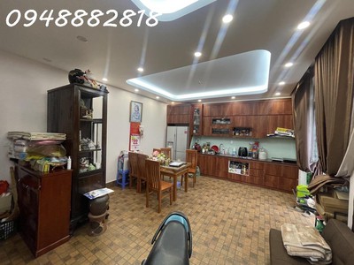 Vip  tây hồ- mặt ngõ ô tô tránh- mt 8m khủng- vừa ở vừa kd cực đỉnh 0