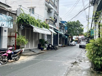 Ngay chợ hiệp thành - nhà 3 tầng - mặt tiền hiệp thành 12 - dòng tiền 6 triệu tháng - nhỉnh 2 tỷ. 2