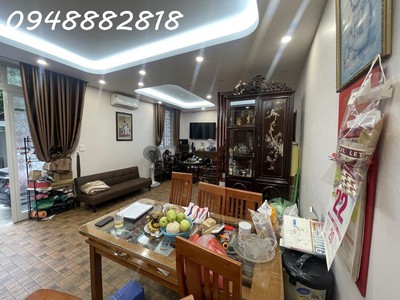 Vip  tây hồ- mặt ngõ ô tô tránh- mt 8m khủng- vừa ở vừa kd cực đỉnh 1