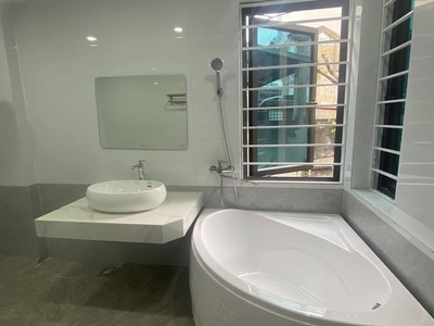 Bán nhà khâm thiên, đống đa, gần ôtô, 55m2, 6 tầng thang máy, nội thất gỗ lim, nhỉnh 9 tỷ 3