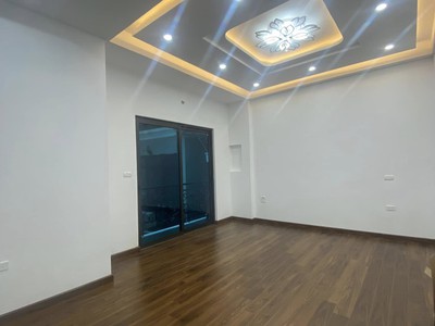 Bán nhà khâm thiên, đống đa, gần ôtô, 55m2, 6 tầng thang máy, nội thất gỗ lim, nhỉnh 9 tỷ 1