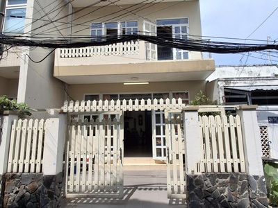 Nhà vuông đẹp chợ an nhơn gv, 87m2, 2 tầng, 6.3x14.3m chỉ 9.x tỷ 0