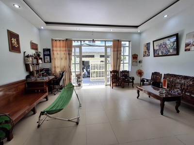 Nhà vuông đẹp chợ an nhơn gv, 87m2, 2 tầng, 6.3x14.3m chỉ 9.x tỷ 2