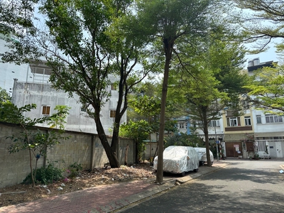 Hiếm, lô góc đất nở hậu mặt tiền đường số 9 khu kim sơn 460 lê văn lương tân phong quận 7, 233m2 3