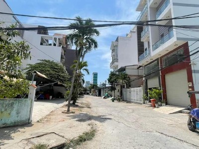 Mặt tiền đường lớn view công viên 29 hoàng quốc việt phú thuận quận 7, 193m2 đất thổ ngang 10m chỉ 1