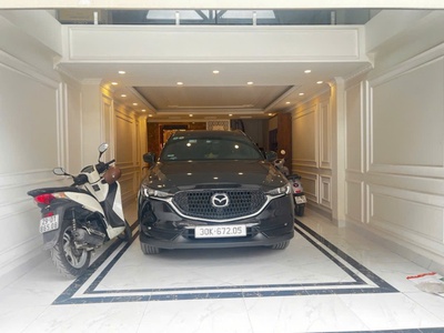 Siêu hiếm-tư đình-phố trạm-đẳng cấp-phân lô quân đội a38-kinh doanh- ga ra -ô tô 7 chỗ tránh-thang 0