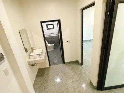 Bán nhà 3 tầng, gara ô tô, phường trần lãm, tp thái bình, mt 8m giá chỉ nhỉnh 2 tỷ. 1