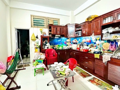 Gần Sân Bay - Phạm Văn Đồng- 59m2  4m x 15m  4 Tầng HXH - chỉ nhỉnh 8,5 Tỷ 2