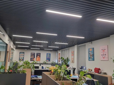 Cần cho thuê sàn văn phòng giá rẻ hấp dẫn có đồ nội thất đẹp xịn để lại tại VOV Mễ Trì 2
