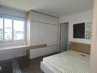 Chung cư 259 Yên Hòa Cầu Giấy 80m, 3N2VS giá 5.6 tỷ, căn góc, slot ô tô, full nội thất 3