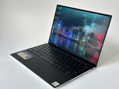 Dell Xps 9300 Core i7-1065G7 / Ram 32GB / SSD 512GB / 13.4 inch FHD  / 1.27Kg 2