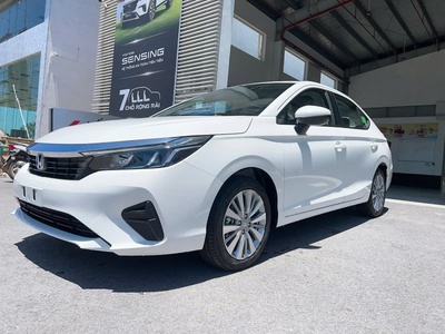 Honda Lần đầu tiên Giảm Giá Niêm Yết Xe 4