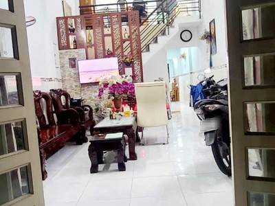 Chỉ hơn 4 tỷ - nhà mới 2 tầng - 60m2 - Hẻm xe hơi - đường Lê Văn Quới 1