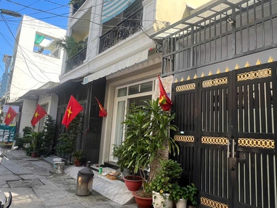 Chỉ hơn 4 tỷ - nhà mới 2 tầng - 60m2 - Hẻm xe hơi - đường Lê Văn Quới 0