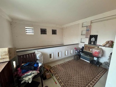 Nhỉnh 5 tỷ - nhà 3 tầng - 152m2 - HXH - Hồ Ngọc Lãm - Bình Tân 2