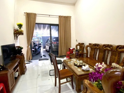 Hàng hot: nhà mặt tiền 1 trệt 1 lửng, 65m2, ô tô ngủ trong nhà chỉ có 4,9 tỷ. đường huỳnh thị hai, 1