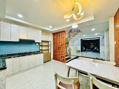 Ngộp lắm rồi hẻm xe hơi 440 thống nhất gò vấp 5 tầng 4pn 2