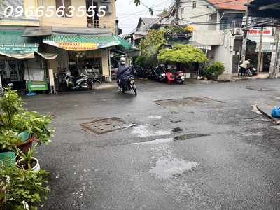 Nhà đẹp- bán nhà bến vân đồn - quận 4- 2 lầu , 2 phòng ngủ-full nội thất - gía chỉ 4 tỷ tl 4