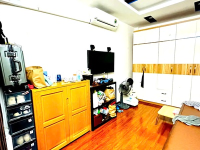 Bán nhà đẹp, phố nguyễn trãi 44m2, 5 tầng, mặt tiền 4m, 8.65 tỷ.kinh doanh, hàng xóm royal. 3