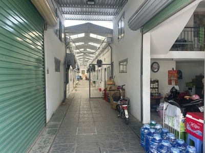 Bán dãy nhà trọ 40 phòng   đã full  , 6 kiot. gía chỉ 20 tỷ. có dòng tiền ổn định, phù hợp đầu tư 0