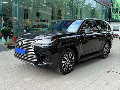 Bán Lexus LX600 Urban 7 chỗ,sản xuất 2023, lăn bánh 8000 Km xe như mới 1