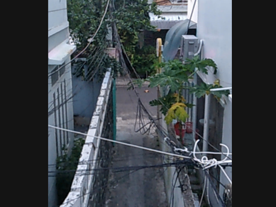 Bán nhà hẻm Lê Lai, phường Vạn Thắng 71.5m2 giá bán: 3ty550tr Liên hệ :trương minh nhật 0