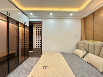 Nhà Đẹp Full Nội Thất, Bình Thạnh, 3 Tầng, Đ.Nơ Trang Long 60m2  6x10 5