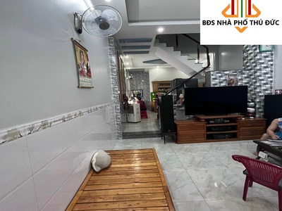 Bán nhà riêng HXT 6 mét tại Quận Thủ Đức 2 Tầng 2 pn 1 wc Chưa đến 10.7 tr/m2 230 m2 6.3 x 35 1