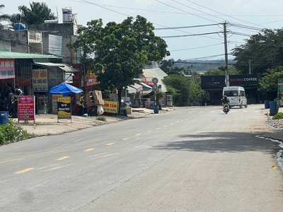 Nhà kế MT Nguyễn Thị Tươi, DT:10 x 26 Chỉ 6.2 Tỷ Tân Bình, Dĩ An, Bình Dương 2