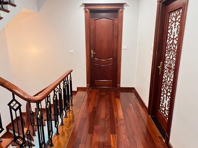 Bán gấp biệt thự liền kề kđt tây hồ tây, 112m2, 6 tầng, mặt tiền 8m, tặng nội thất. giá 51 tỷ tl 2