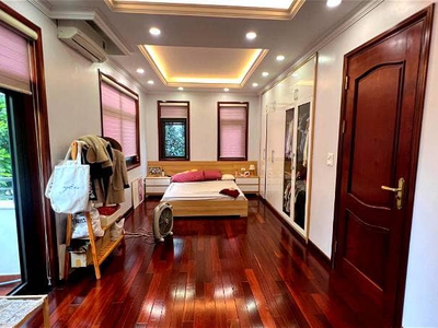 Bán gấp biệt thự liền kề kđt tây hồ tây, 112m2, 6 tầng, mặt tiền 8m, tặng nội thất. giá 51 tỷ tl 1