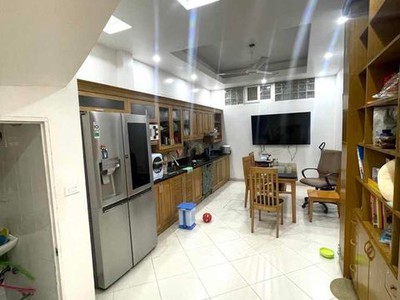Phố quang trung 60m2, 5 tầng, nhỉnh 13 tỷ. ở ngay - vỉa hè - phân lô - ô tô vào nhà - kinh doanh - 4