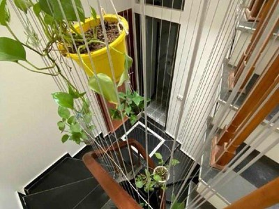 Lê trọng tấn 48m2, 5 tầng, nhỉnh 9 tỷ. phân lô, ô tô vào nhà, dân trí cao 1