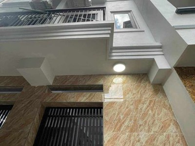 Bán nhà dòng tiền 200tr/th: 38 phòng, phố triều khúc 105m, 9t, mt: 6m 0