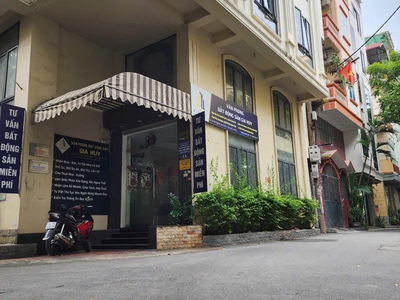 Phân lô phố mai dịch c.giấy, 70m2 7 tầng, thông sàn thang máy, kinh doanh văn phòng, 23 tỷ 0