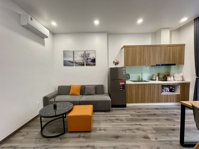 Cho thuê căn hộ 1 p.ngủ riêng biệt  45m2  tại Vinhomes Marina. 7
