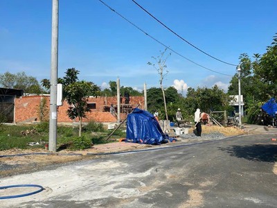 Đất nền giá rẻ sổ riêng thổ cư bình minh trảng bom đồng nai 1 sẹc ql1a . trọn sổ 1 tỷ 150/nền , lh 3