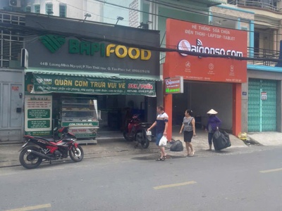 Cần sang quán cơm văn phòng tại tân phú, tphcm 0