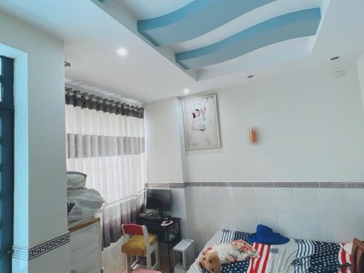 Nhà kinh doanh - đoàn văn bơ - quận 4- 44m2- ngang 4m - 4 tầng - giá bán 9 tỷ tl 2