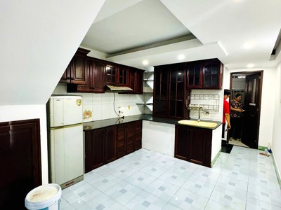 Cho thuê nhà 1t3l 150m2 3pn mặt tiền đường 1 - linh tây 1