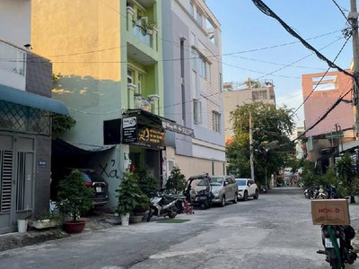 Thơm bơ - rẻ nhất khu vực - tân kỳ tân quý - 4x13 - xe hơi đỗ cửa 2