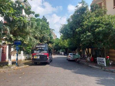 Lô biệt thự đẹp long lanh toạ lạc tại kđt kỳ đồng với  vị trí cực đẹp giá cực rẻ, dt 225m2, mt 10m. 0
