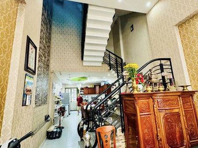 Ngay aeon mall - nhà mới 2 mặt hxh - 4 tầng btct - 62m giá nhỉnh 8 tỷ 1