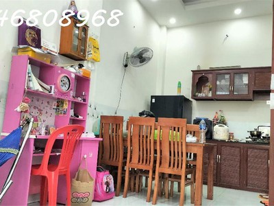 Nhà đẹp 3tầng ngô chí quốc bình chiểu thủ đức dt 51m2 4,8x12 chỉ nhỉnh 3tỷ ở ngay 2