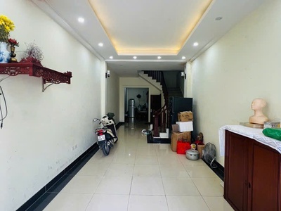  siêu hiếm  mặt phố ngọc thụy ô tô đỗ cửa,dt 60m giá nhỉnh 11 tỷ -  không gian sống lý tưởng  1