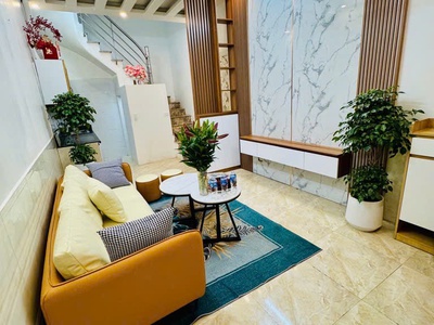  siêu hiếm  mặt phố ngọc thụy ô tô đỗ cửa,dt 60m giá nhỉnh 11 tỷ -  không gian sống lý tưởng  0