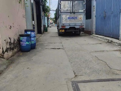 Siêu phẩm 2 tầng gần trường hoa lư quận 9, đường xe tải chạy vivu, khu trung tâm tiện ích đầy đủ - 0