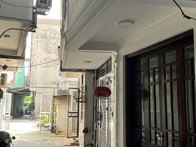 CC bán nhà 4 tầng 5 ngủ, ngã tư XaLa Mậu Lương, ô tô đỗ cửa, 6,2tỷ 0